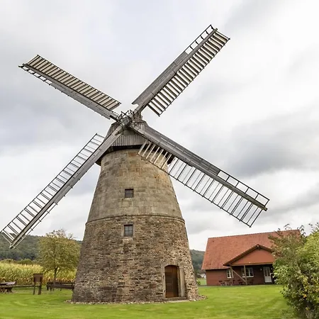 Toms Hütte * Porta Westfalica