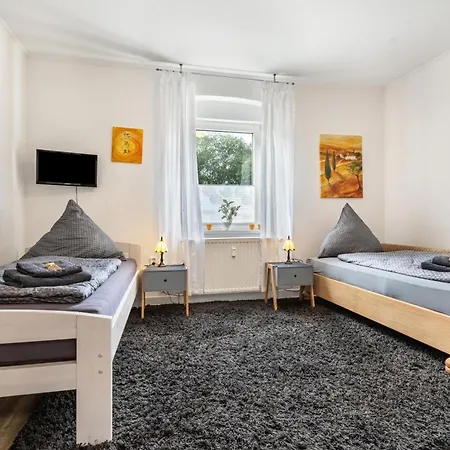 Toms Huette Lägenhet Porta Westfalica